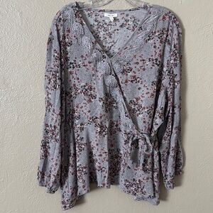 Maurice’s Women’s Plus Faux Wrap Floral Top 3X Gray